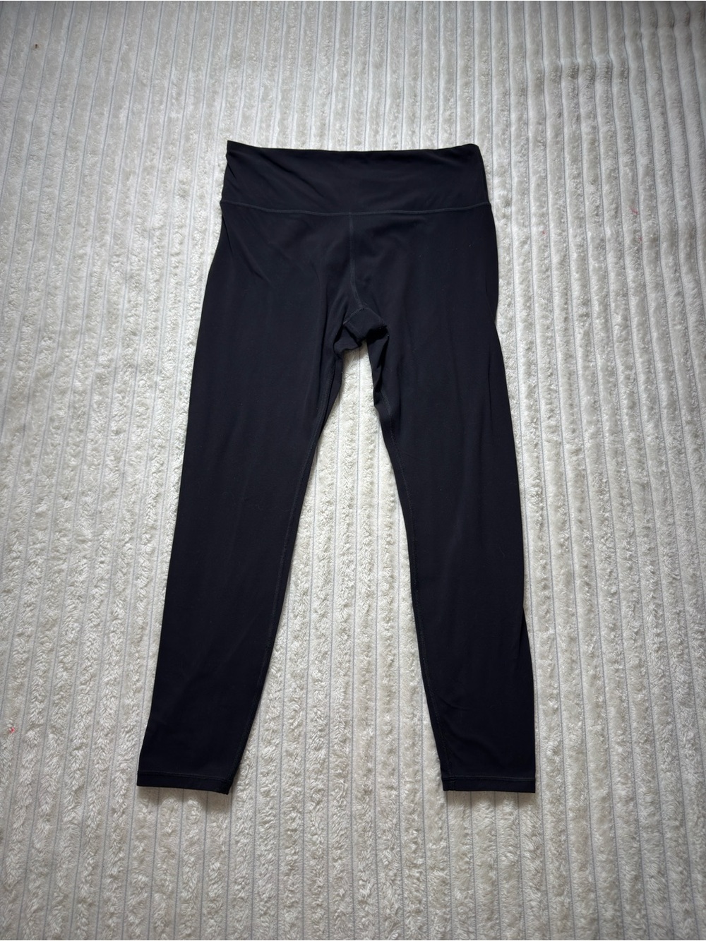 Athleta Elation Women's Black Ankle Leggings Size L High Rise Stretch Yoga